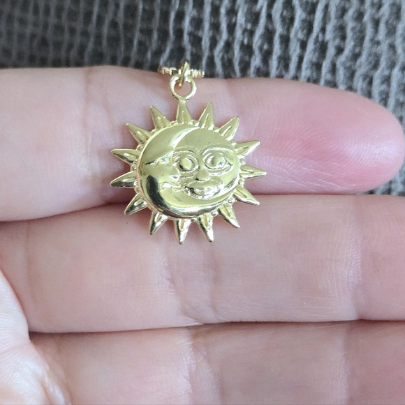 Mia Fiore Embossed Gold💛 Crescent Moon🌙 and Sun☀️ Adjustable Slide Necklace - Picture 11 of 16